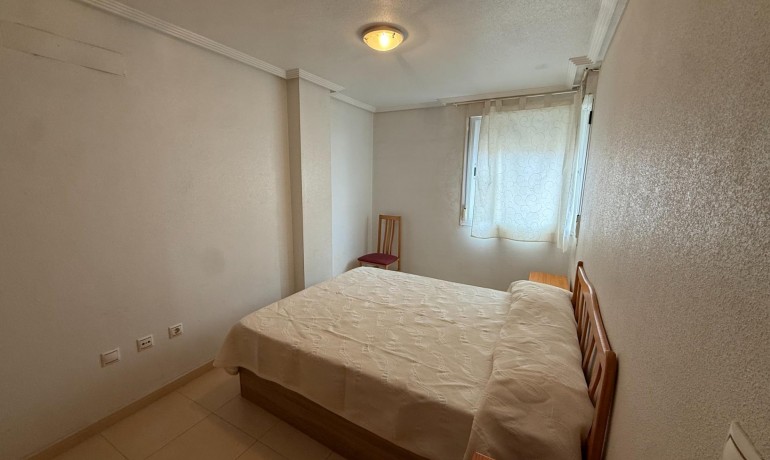 Herverkoop - Appartement / Flat -
Torrevieja* - Centro