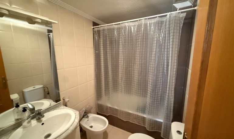 Herverkoop - Appartement / Flat -
Torrevieja* - Centro