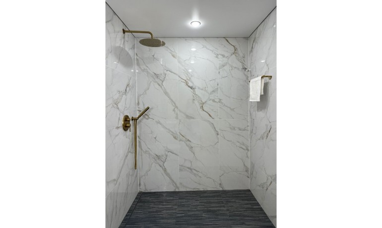 Venta - Apartamento / piso -
Torrevieja