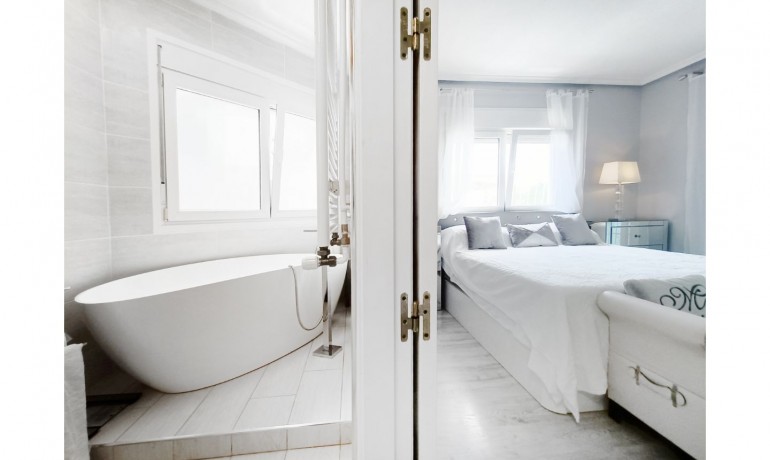 Revente - Villa -
Gea Y Truyols