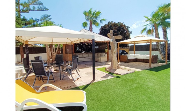 Revente - Villa -
Gea Y Truyols