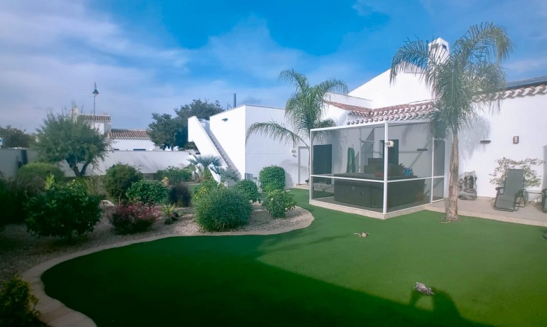 Revente - Villa -
El Valle Golf Resort