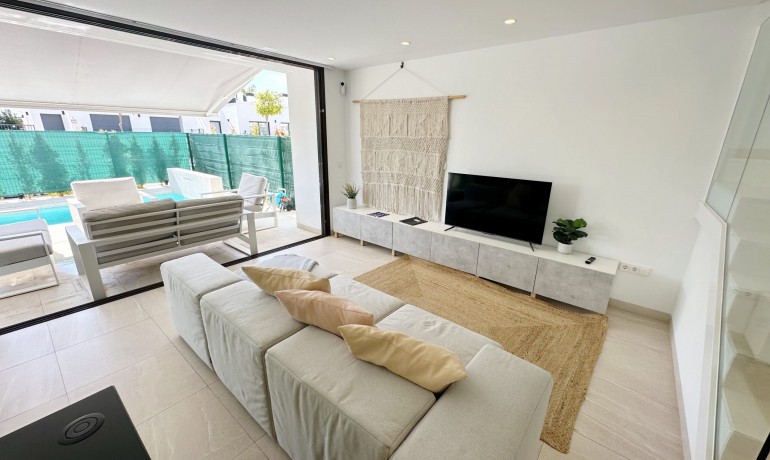 Herverkoop - Villa -
Santa Rosalia Lake and Life Resort