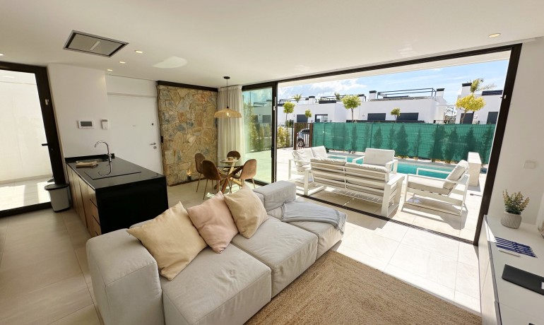 Herverkoop - Villa -
Santa Rosalia Lake and Life Resort