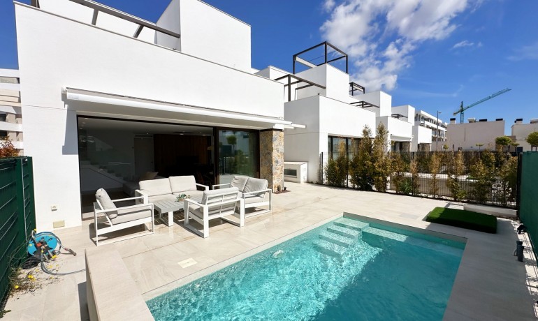 Herverkoop - Villa -
Santa Rosalia Lake and Life Resort