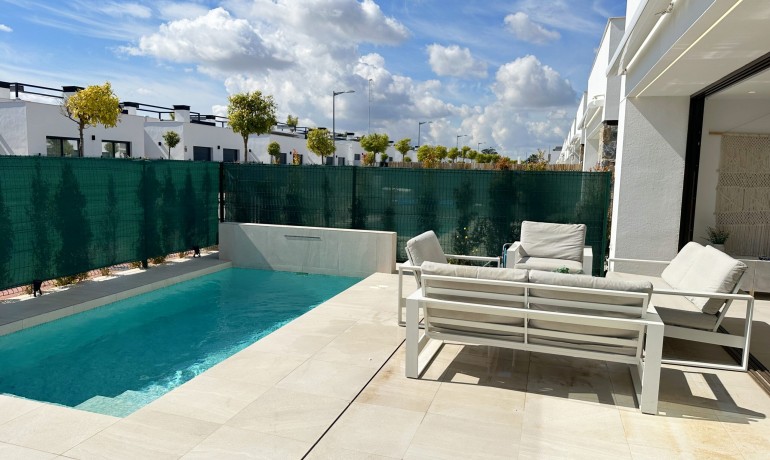 Herverkoop - Villa -
Santa Rosalia Lake and Life Resort