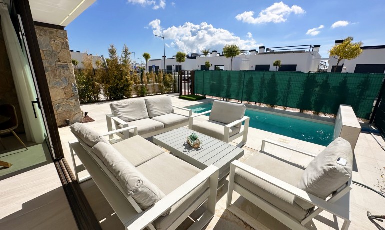 Herverkoop - Villa -
Santa Rosalia Lake and Life Resort