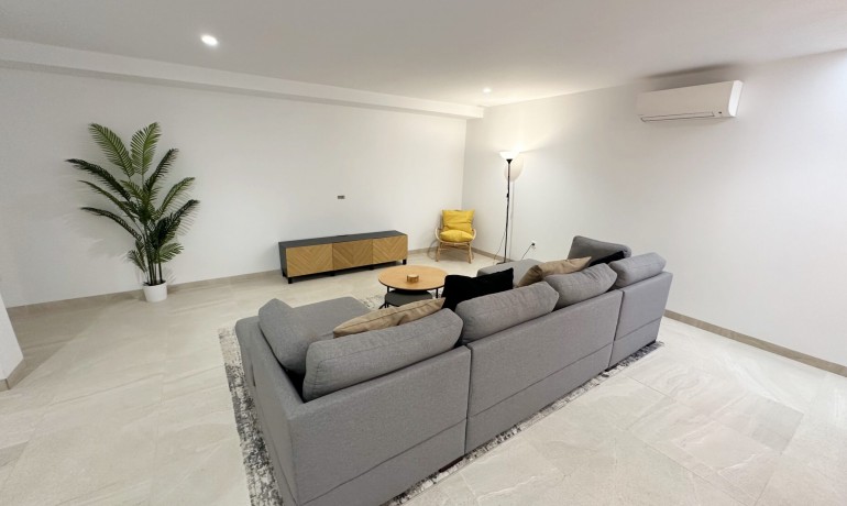 Herverkoop - Villa -
Santa Rosalia Lake and Life Resort