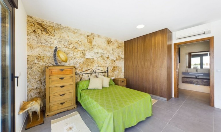 Herverkoop - Villa -
Los Alcázares - Serena Golf