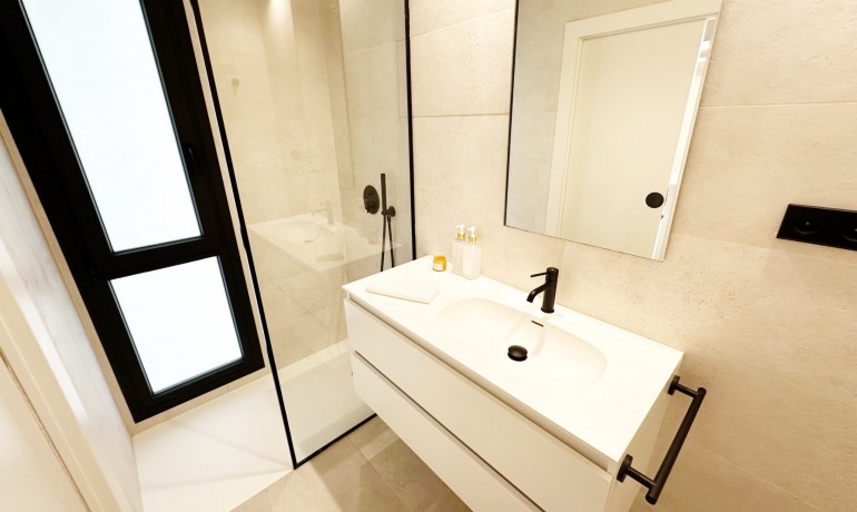 Herverkoop - Villa -
Santa Rosalia Lake and Life Resort