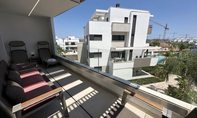 Venta - Apartamento / piso -
Santa Rosalia Lake and Life Resort