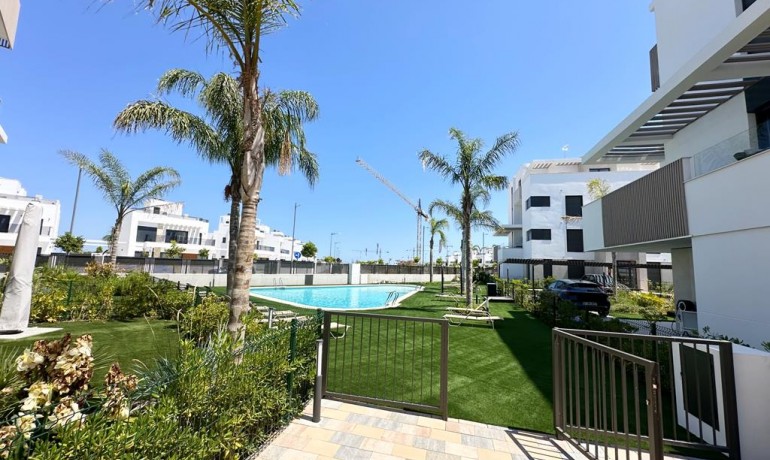 Venta - Apartamento / piso -
Santa Rosalia Lake and Life Resort