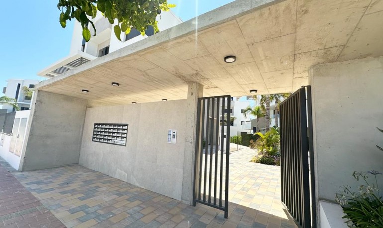 Venta - Apartamento / piso -
Santa Rosalia Lake and Life Resort