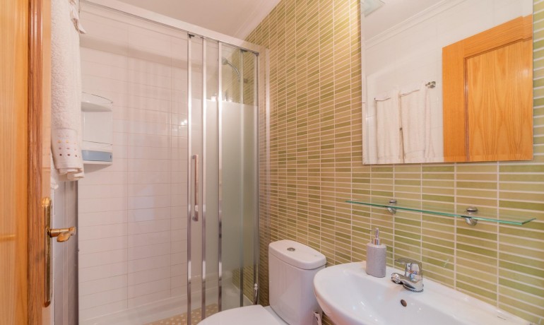 Herverkoop - Huis -
Orihuela Costa* - Villamartin