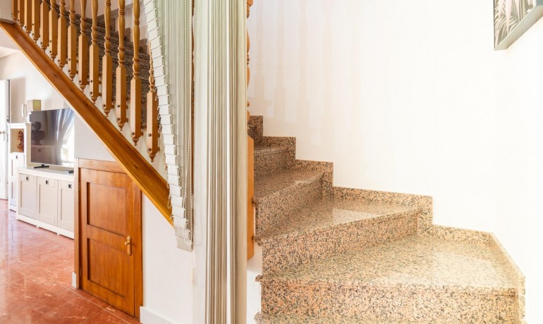 Herverkoop - Huis -
Orihuela Costa* - Villamartin