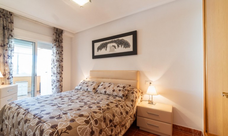 Herverkoop - Huis -
Orihuela Costa* - Villamartin