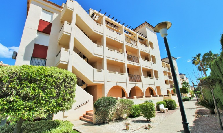 Venta - Apartamento / piso -
Playa Flamenca