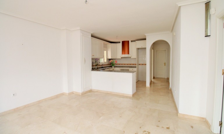 Venta - Apartamento / piso -
Playa Flamenca