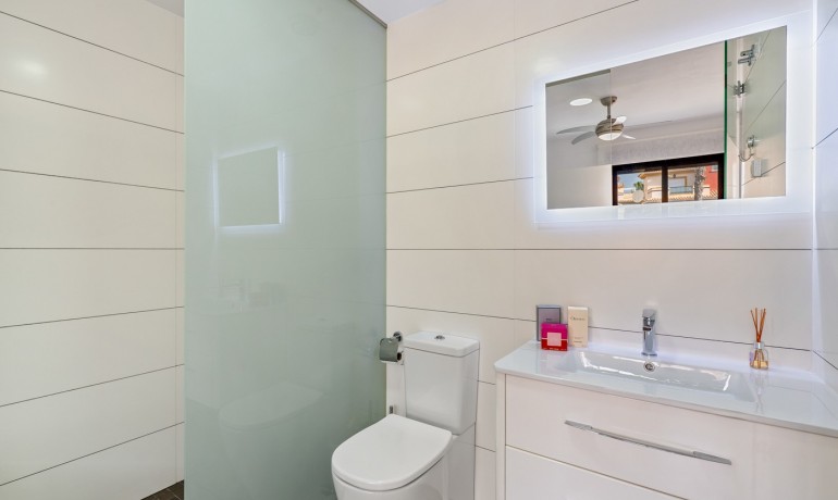 Herverkoop - Appartement / Flat -
Orihuela Costa* - Las Filipinas