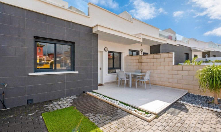 Herverkoop - Appartement / Flat -
Orihuela Costa* - Las Filipinas