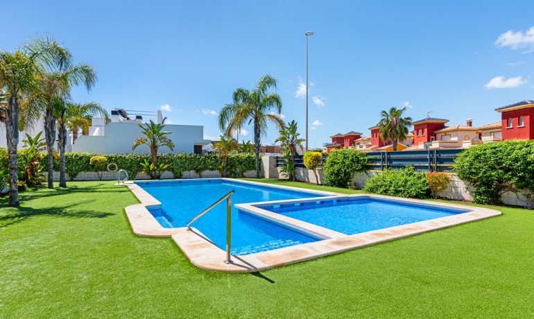 Herverkoop - Appartement / Flat -
Orihuela Costa* - Las Filipinas