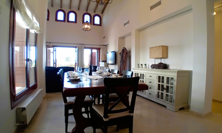 Sale - Villa -
El Valle Golf Resort