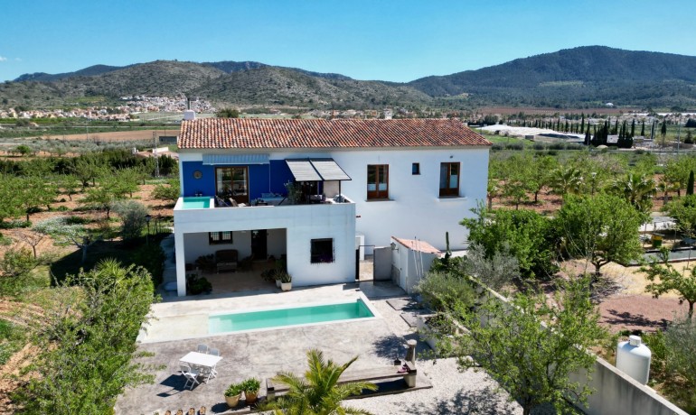 Sale - Villa -
Hondón de las Nieves - Hondón de las Nieves*