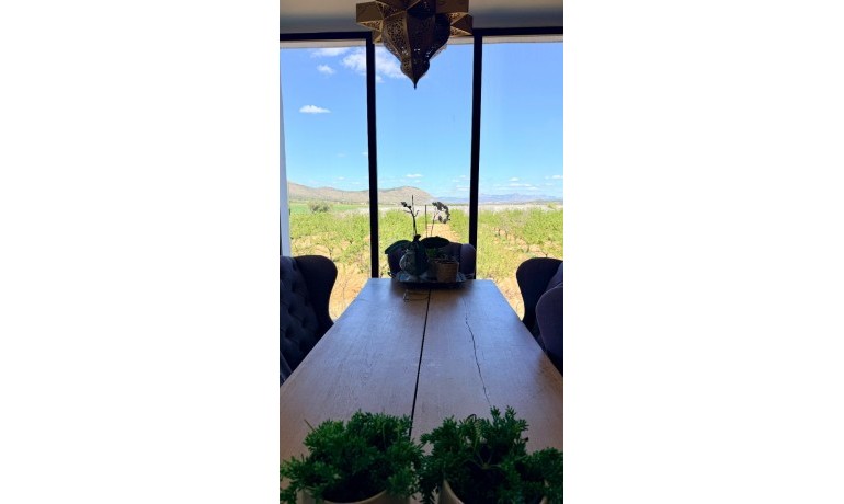 Sale - Villa -
Hondón de las Nieves - Hondón de las Nieves*