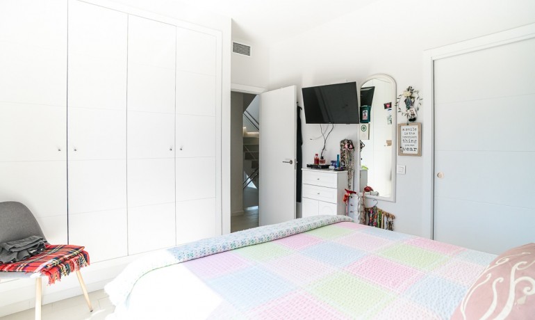 Revente - Villa -
Pilar de la Horedada*