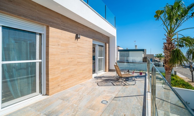 Revente - Villa -
Pilar de la Horedada*