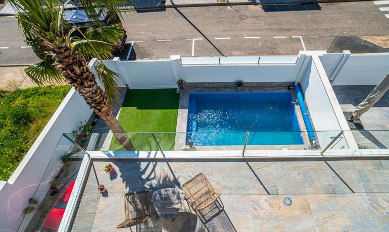 Revente - Villa -
Pilar de la Horedada*