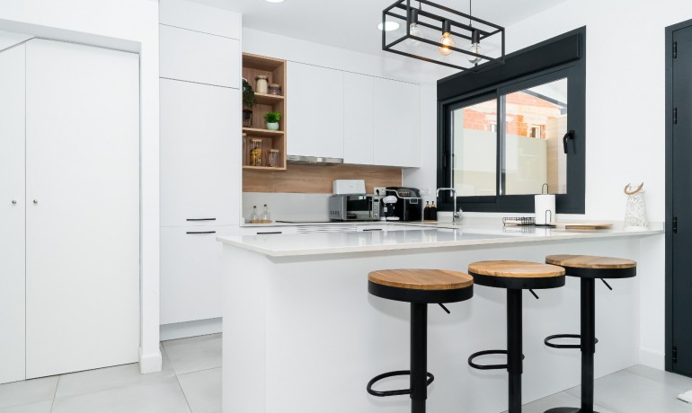 Venta - Villa -
Los Montesinos - La Herrada