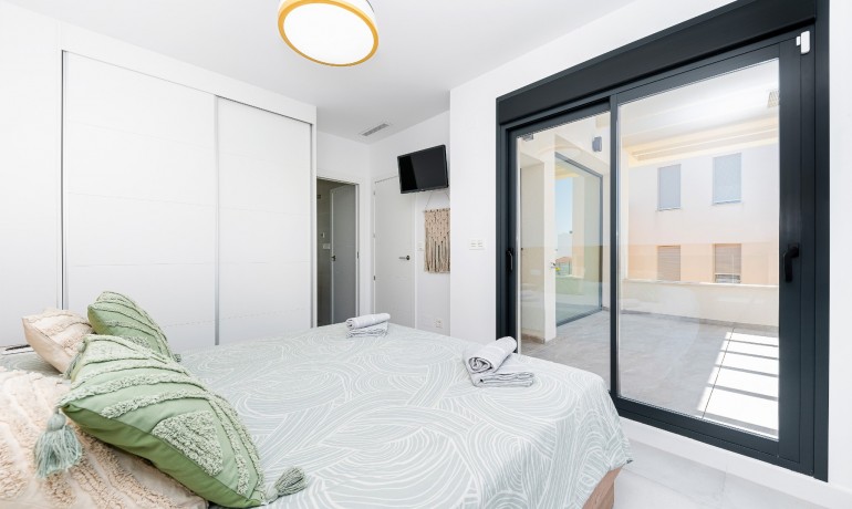 Venta - Villa -
Los Montesinos - La Herrada