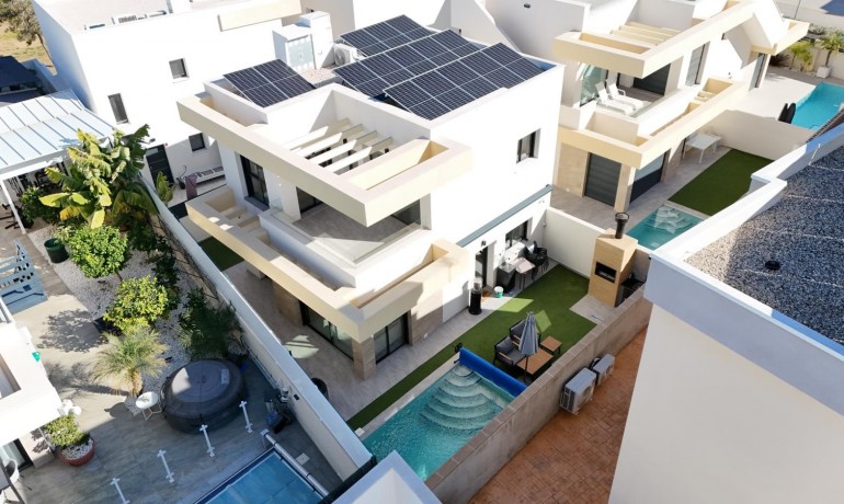 Venta - Villa -
Los Montesinos - La Herrada