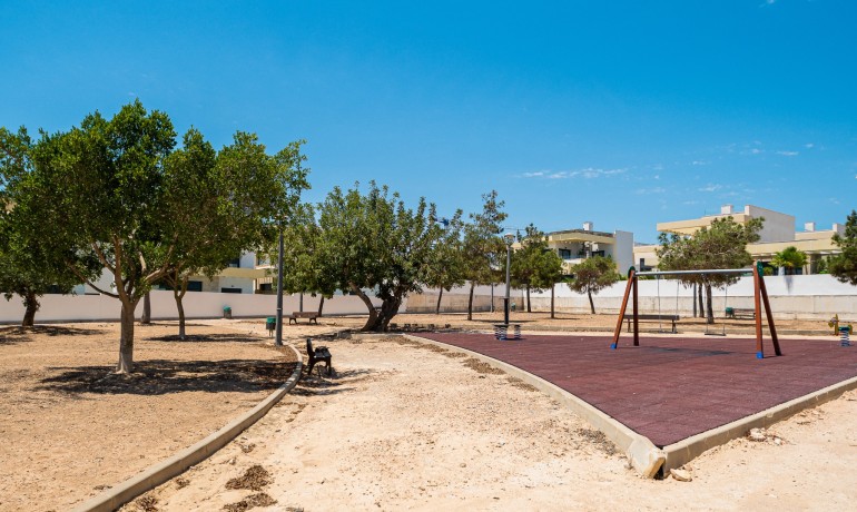 Venta - Villa -
Los Montesinos - La Herrada