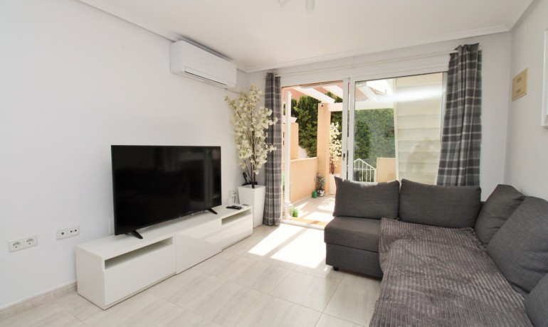 Herverkoop - Appartement / Flat -
Villamartin