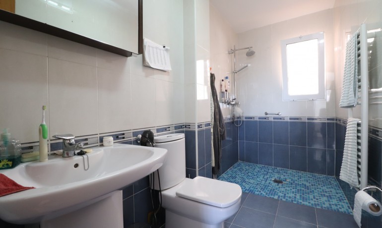 Revente - Appartement / Flat -
Rafal - Rafal - Town