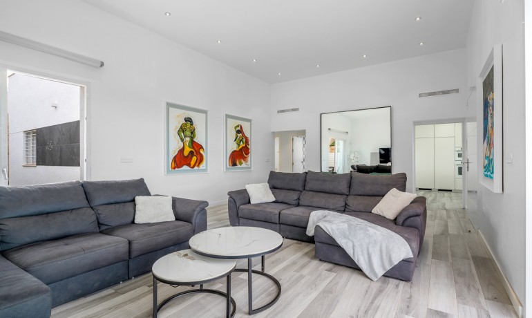 Sale - Villa -
Algorfa - Lomas de La Juliana