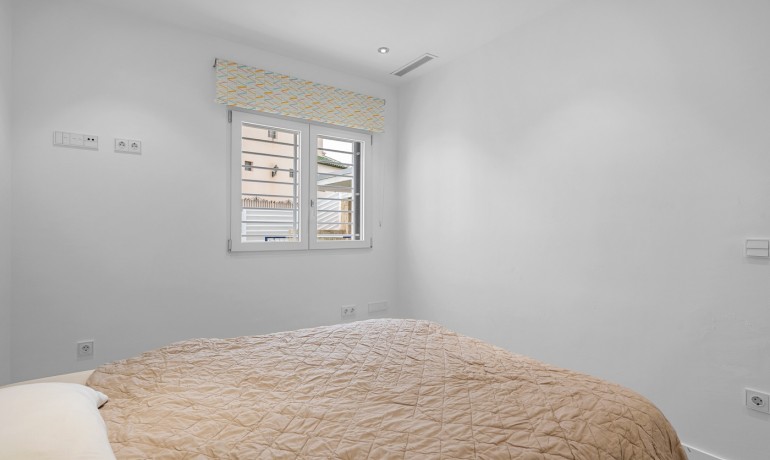 Sale - Villa -
Algorfa - Lomas de La Juliana