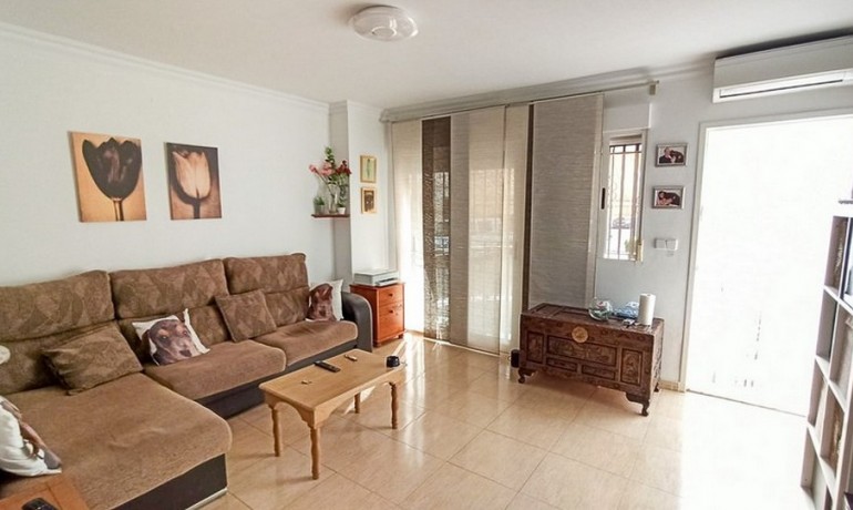 Sale - Apartment / Flat -
Formentera del Segura - Formentera - Village