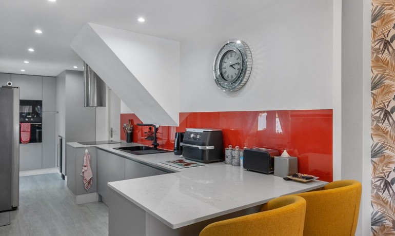 Revente - Villa -
Guardamar del Segura* - Urbanizaciones