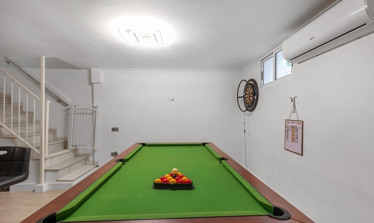 Revente - Villa -
Guardamar del Segura* - Urbanizaciones