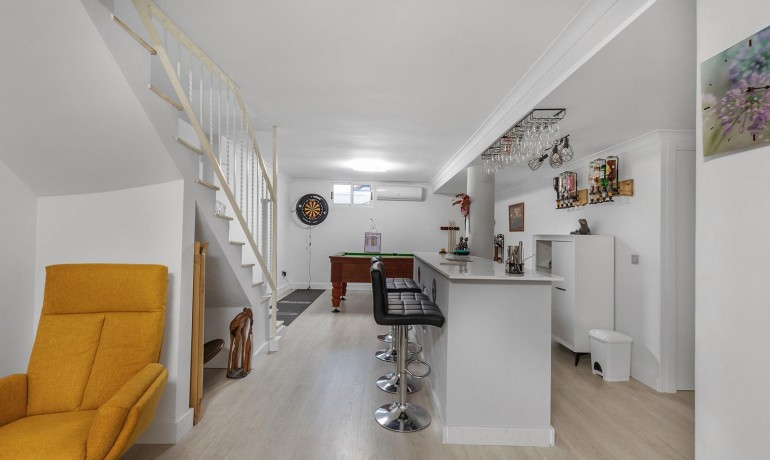 Revente - Villa -
Guardamar del Segura* - Urbanizaciones