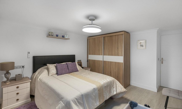 Revente - Villa -
Guardamar del Segura* - Urbanizaciones