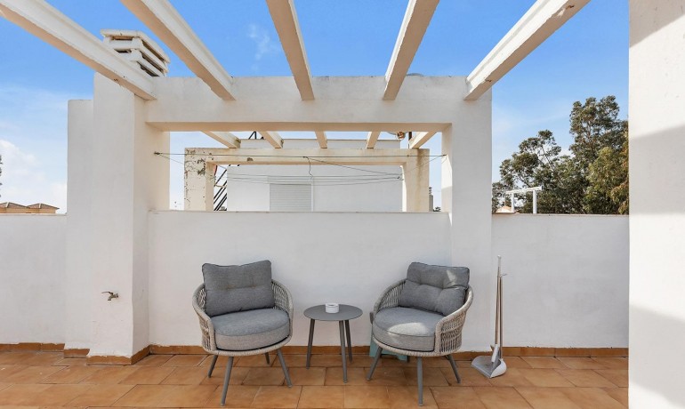 Revente - Villa -
Guardamar del Segura* - Urbanizaciones