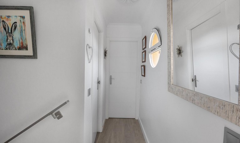 Revente - Villa -
Guardamar del Segura* - Urbanizaciones