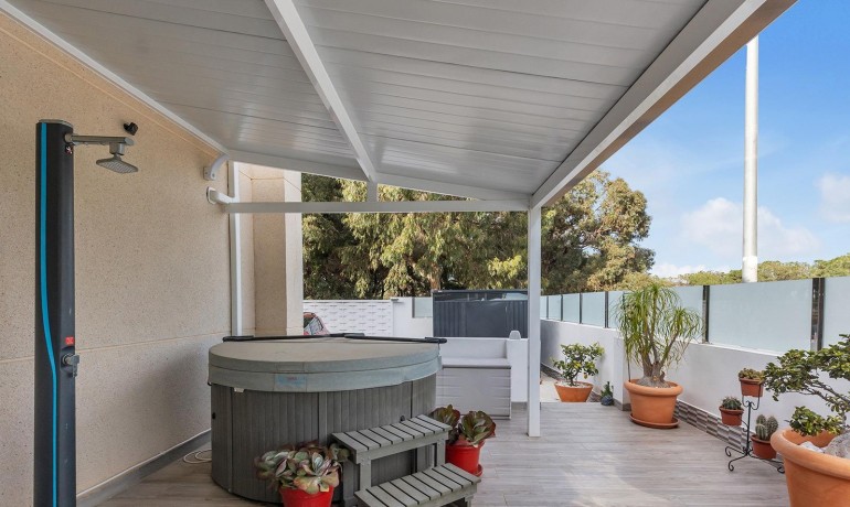 Revente - Villa -
Guardamar del Segura* - Urbanizaciones