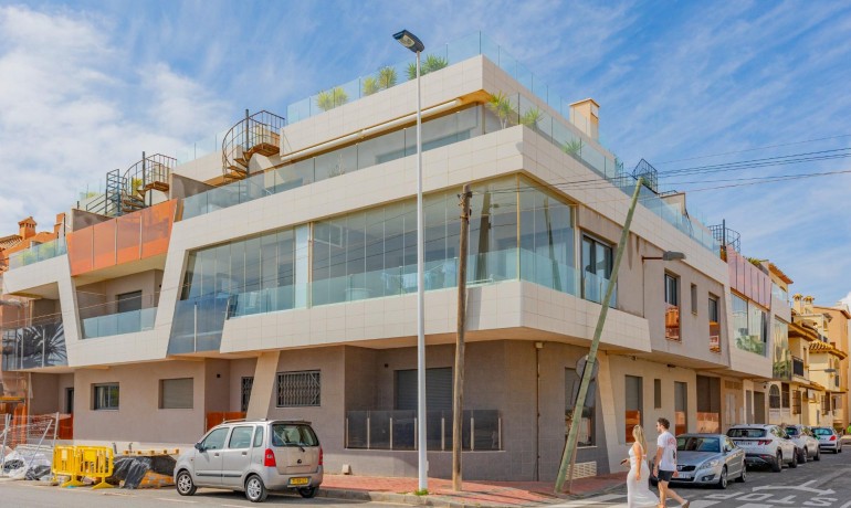 Revente - Appartement / Flat -
Torrevieja* - Los Frutales