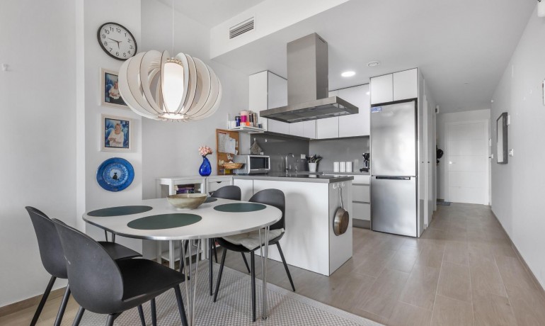 Revente - Appartement / Flat -
Torrevieja* - Los Frutales