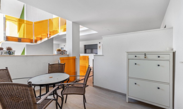 Revente - Appartement / Flat -
Torrevieja* - Los Frutales